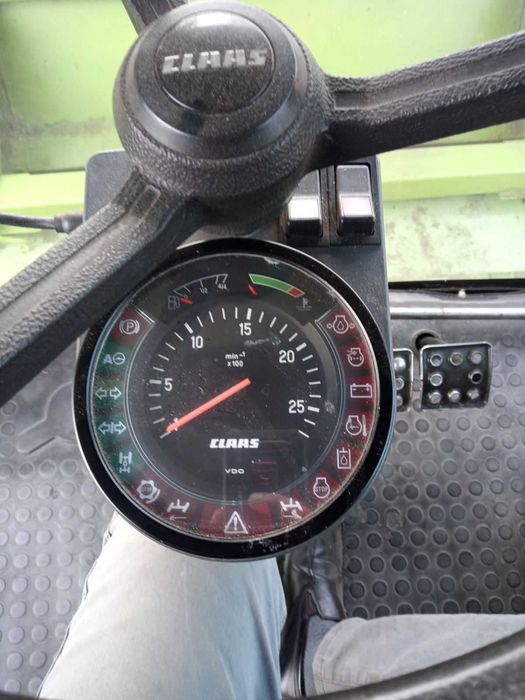 Комбайн Claas Medion 2008