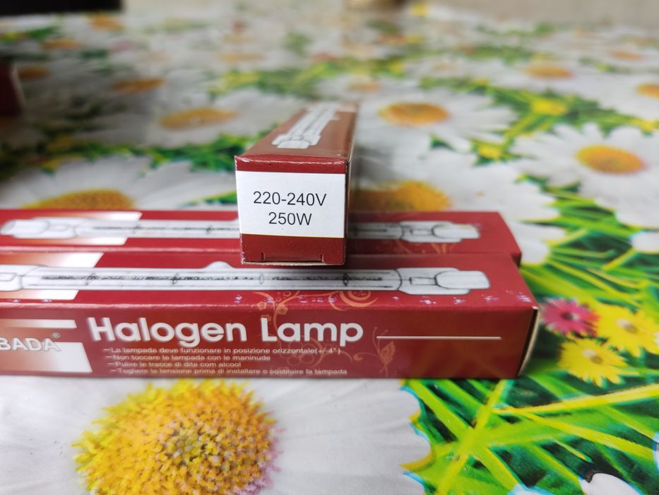 Лампа инфрокрасная для обогрева животных,спираль.