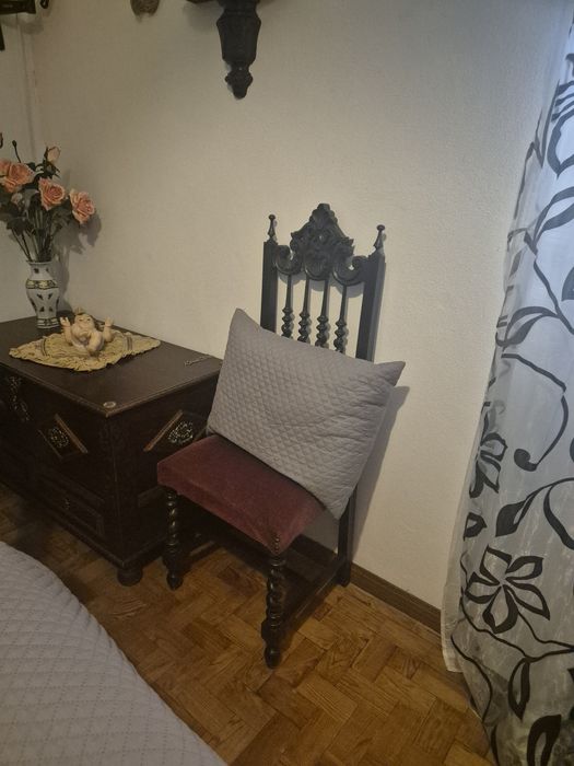 Mobília de quarto de casal de século