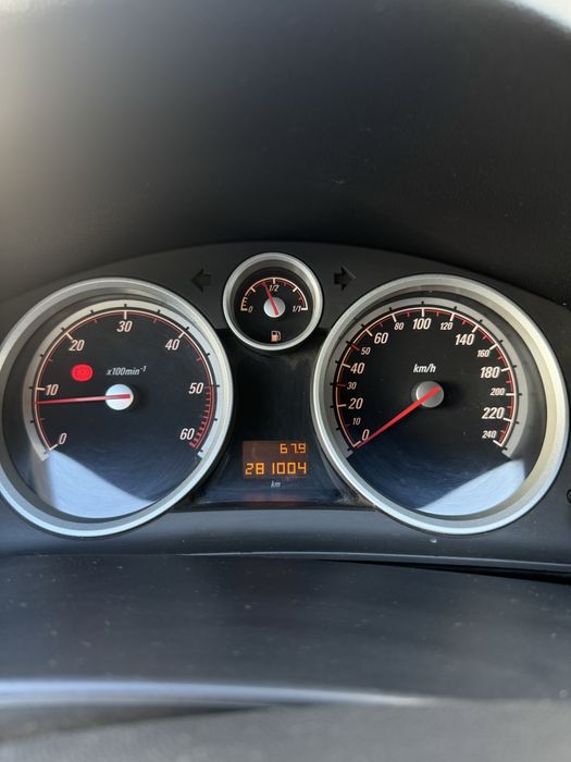 Opel Astra GTC Sport Van 1.7 CDTI
