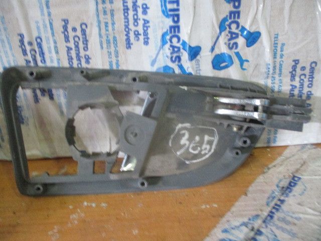 Puxador interior porta trás direito SKODA Octavia I Hatchback (1U2)