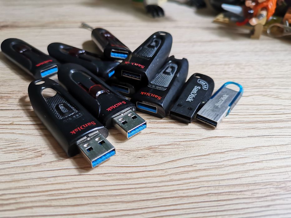 Komplet SanDisk pendrive 32GB USB 3.0
