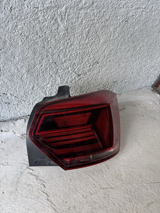 Lampa prawy tył vw polo 2g tylna prawa 17- rok vi 2g0945096c