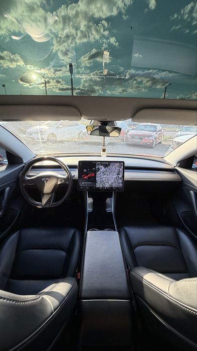 Tesla Тесла Model 3 Long Range 2018 р 75 кВт Запас ходу 400км.