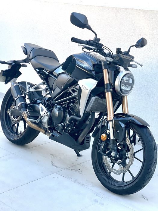 Honda CB300R - Top