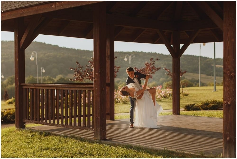 Suknia ślubna z salonu GRACJA w Krakowie