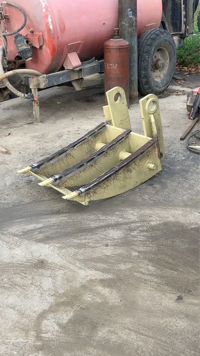 Екскаватор "Твэкс" ЕК-18