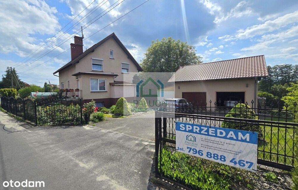 Dom dla rodziny Wolnostojący garaż 70 m² - Czerna.