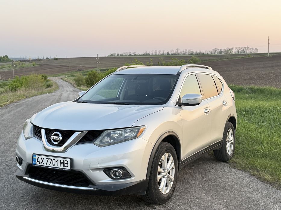 Nissan Rogue 2014 2.5 SV AWD газ/бензин