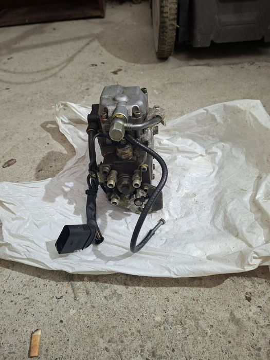 Pompa wtryskowa  toledo 1,9 tdi 110 km