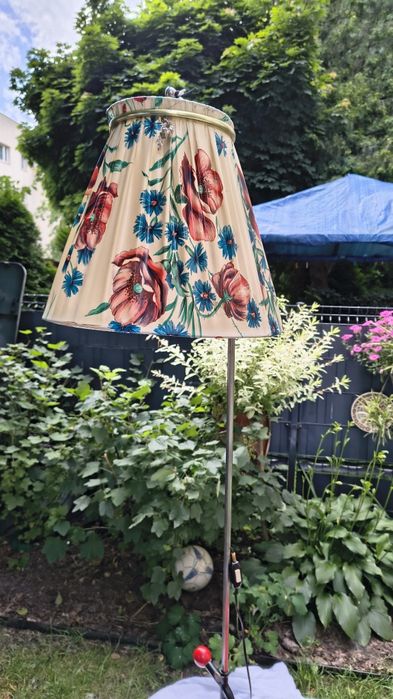 Lampa ze stolikiem PRL