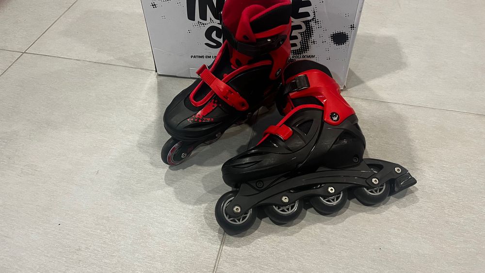 Patins em linha de 4 rodas