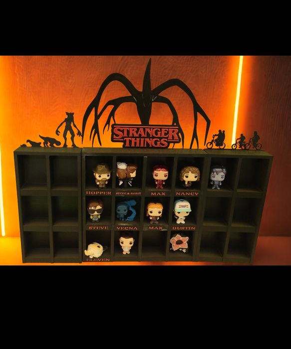 Półka, Stojak na figurki Stranger Things Kinder Joy