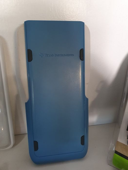 Maquina científica TI 84 plus keypad grande desconto