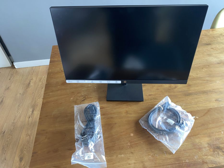 Monitor HP V24V (23.8" - FHD - VA) - Excelente estado