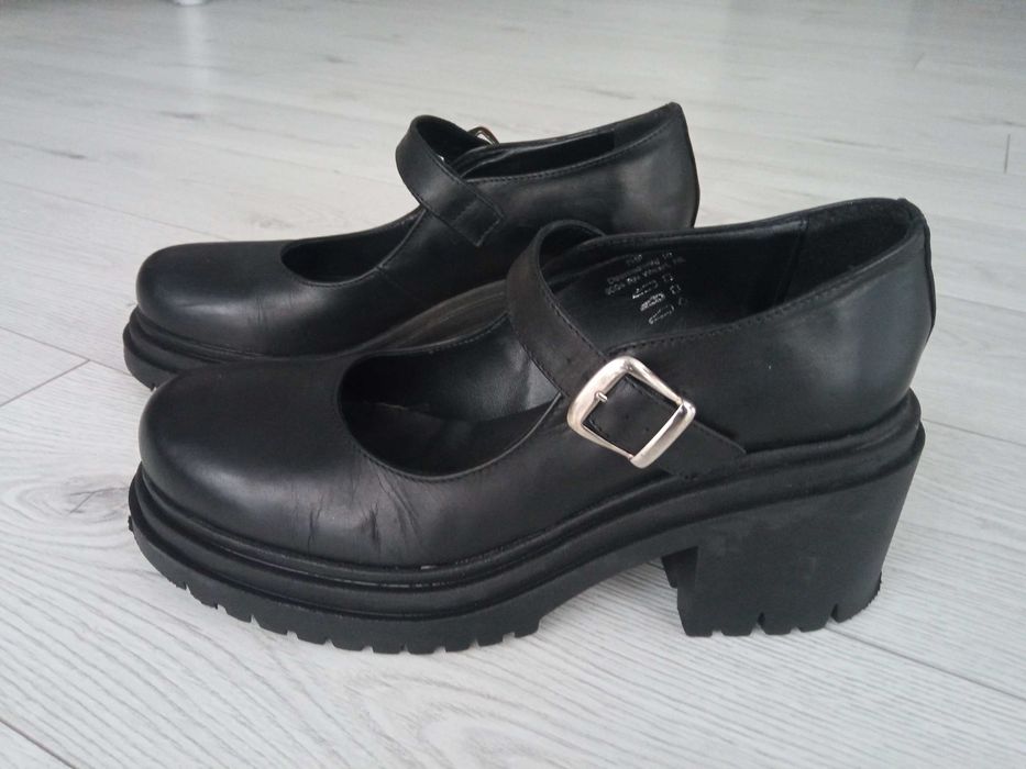 39, Cafe Moda, półbuty na platformie