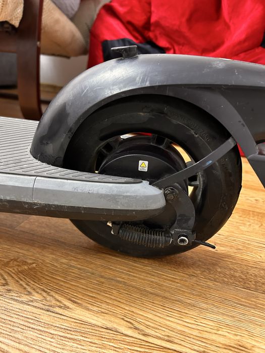 Електро самокат ninevot