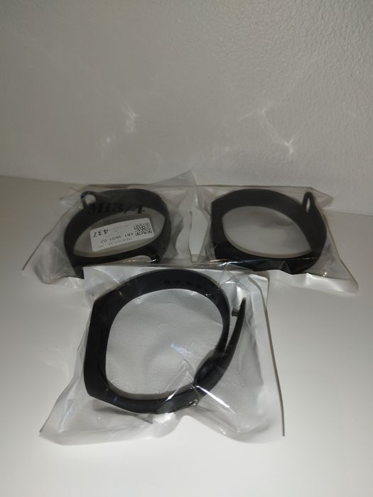 Kit Braceletes e Carregador