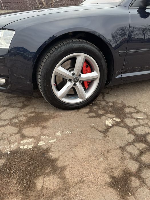 Ауді А8 рест ……..