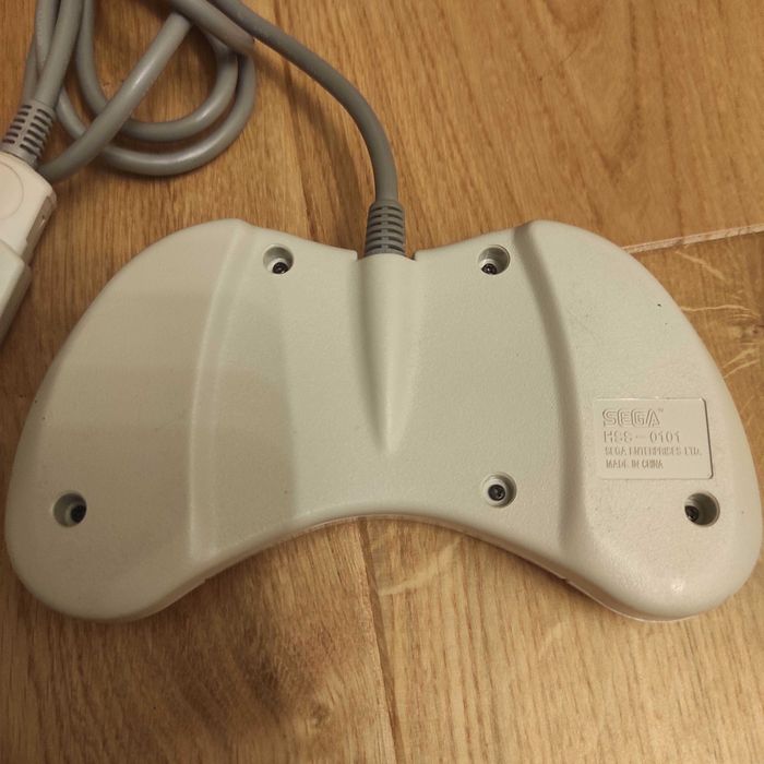 Sega Saturn pad kontroler