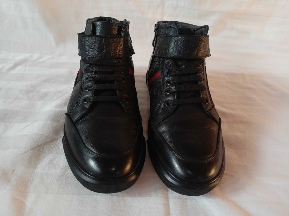 Gucci roz, 41 - dł. wkł. 26 cm - skó,ra - super stan