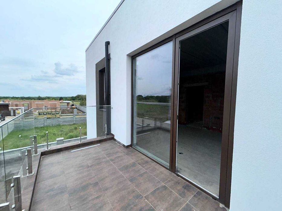 Продам будинок з міськими комунікаціями - Вид 3
