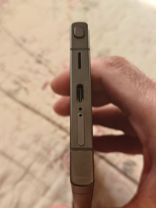 Телефон Samsung s24 Ultra