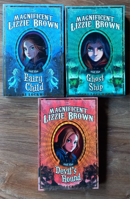 The Magnificient Lizzie Brown x3 / V.Lockwood