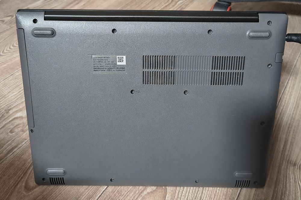 Ноутбук Lenovo IdeaPad 320-14IAP (80XQ007ARA)