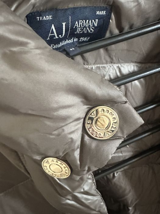 Жіноче пухове пальто Armani geans