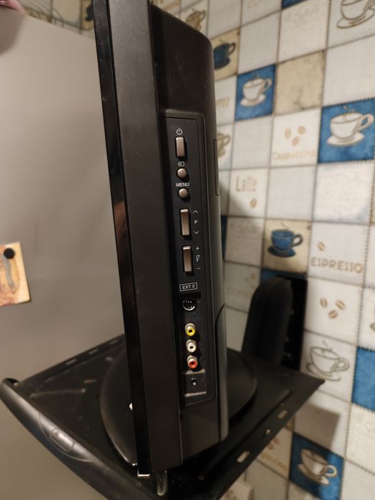 Телевізор Sharp AQUOS