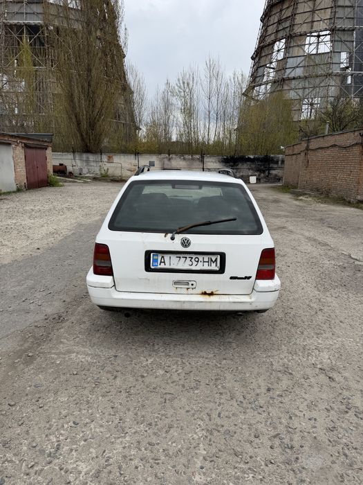 Легковий автомобіль Volkswagen Golf 3 Газ/бензин