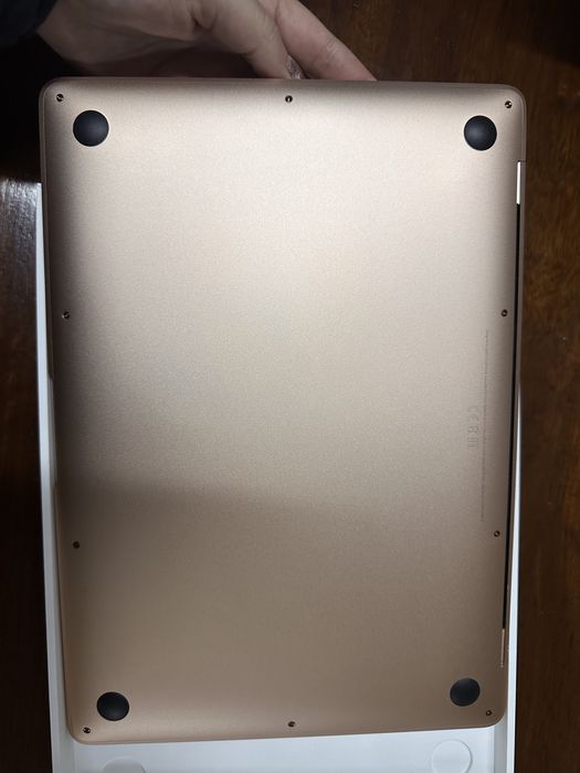 Macbook air 13’ 2020