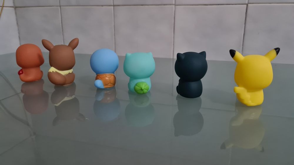Bonecos Pokemon borracha