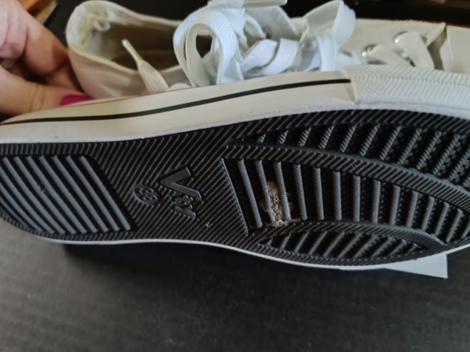 Buty Trampki białe rozm.38