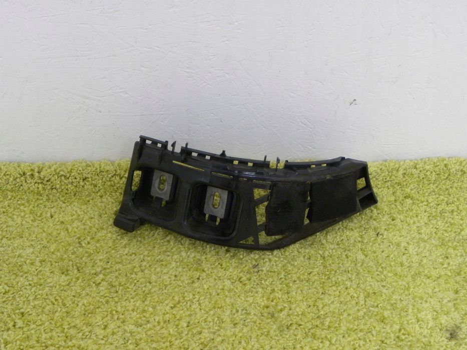 ślizg mocowanie e 212 09-16 kombi zderzak tył praw