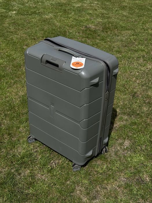 Валіза велика з поліпропілену MCS V366