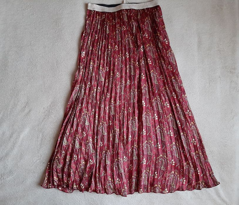 Спідниця, юбка, плісеровка, нова, р. М(38),  натур. підкладка.