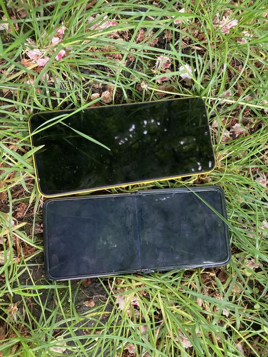 Продам на запчастини pocco motorola