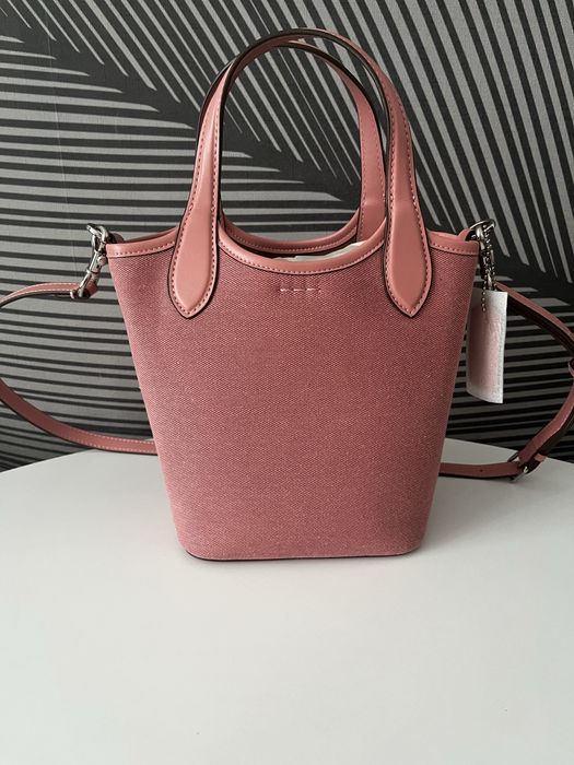 bolsa em tecido  Coach