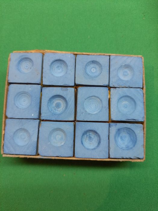 Triangle Chalk" Billiard Cue Chalk Box64552028067329120