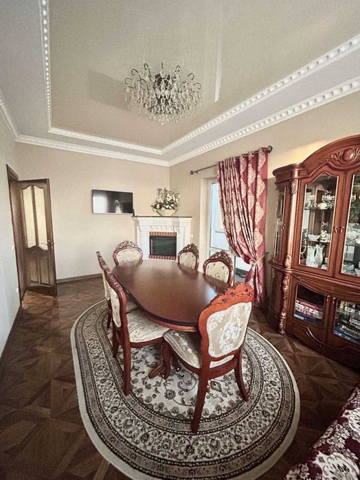 Продаж 3 кімнатної квартири, м. Жовква