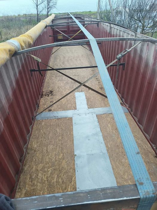 Продам контейнер под зерно 40', половинка