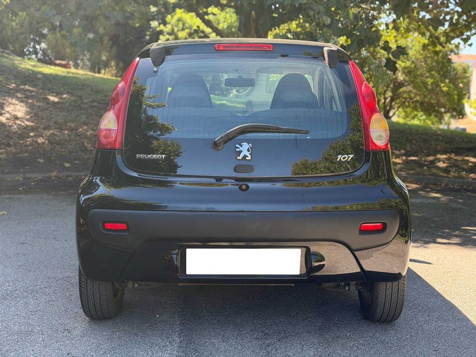 Peugeot 107 de 2008 em ótimo estado