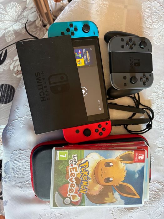 Nintendo Switch V2 MEGA ZESTAW | 4 GRY | 4 PADY |SD 256GB | ETUI | BOX