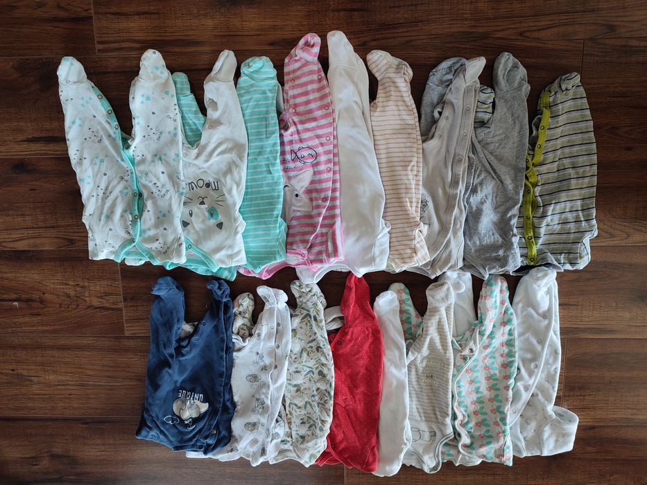 Zestaw ubranek rozmiar 56 dla dziewczynki