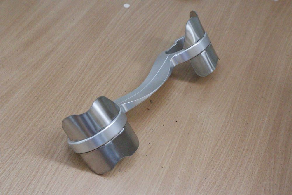 Stabilizator lag stalowy, przód, widelec Honda Goldwing GL 1800