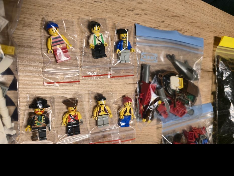 Statek Lego 6289 Red Beard Runner