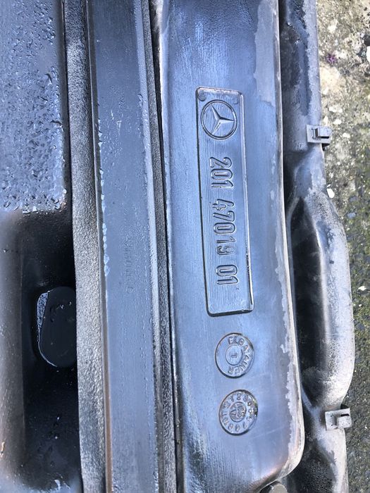 Deposito combustivel Mercedes W201/ W203/ W210