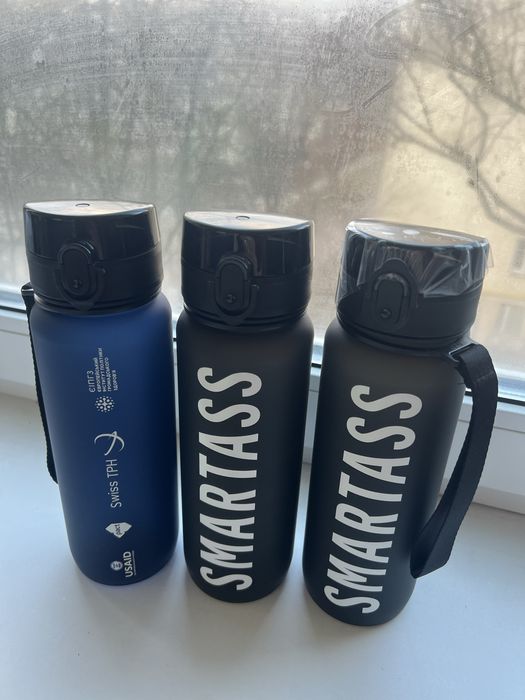 Спортивна пляшка для води